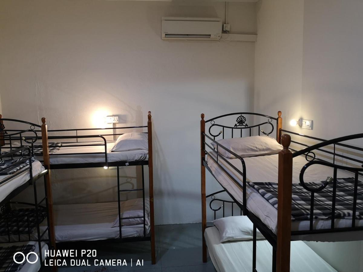 Apple Backpackers Hotel George Town Exterior foto